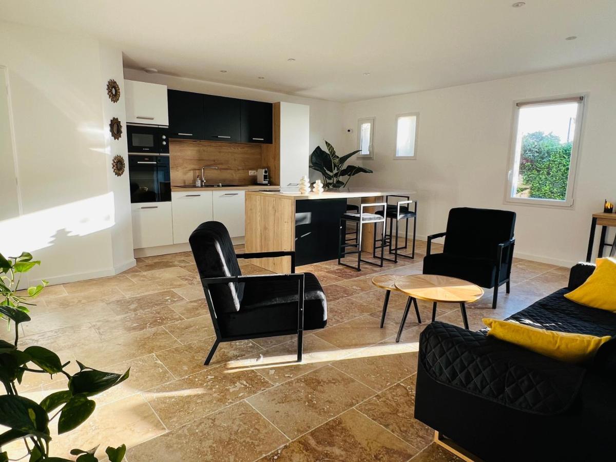 Feel@home Nemausus «le 31» Villa *